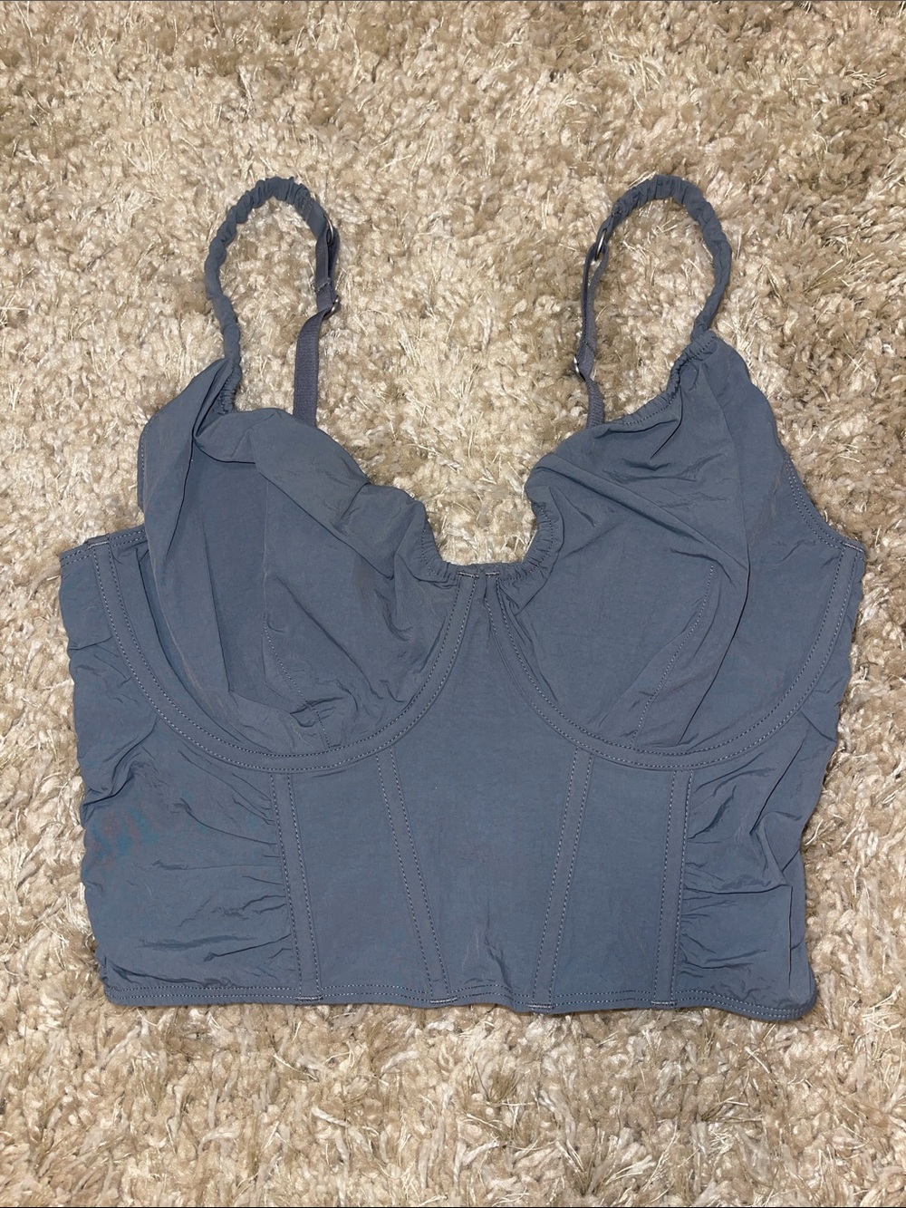 Hollister top